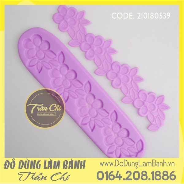 Khuôn silicone Viền thành hoa mai kèm lá