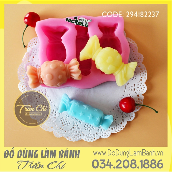 Khuôn silicone Kẹo 3 viên cột xoắn