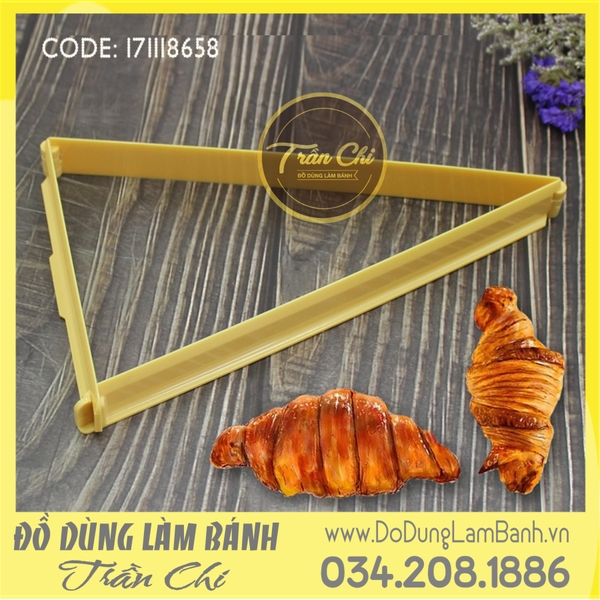 Dụng cụ làm bánh sừng bò Croissant (tam giác)