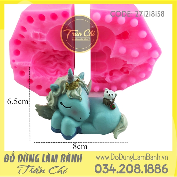 Khuôn silicone Ngựa Unicorn nằm nhắm mắt (2 mảnh)