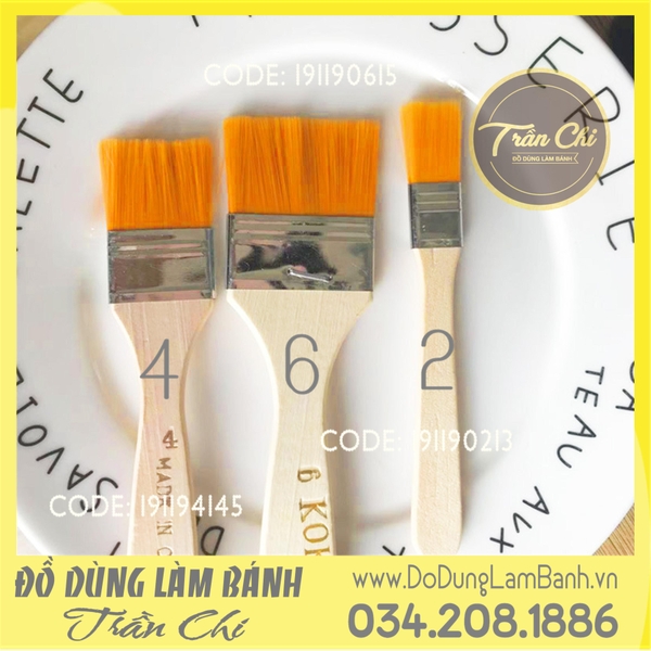 Chổi quét lông cam cán gỗ nhỏ - Số 2 - 13cm