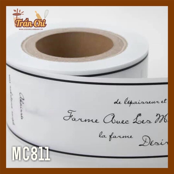 MC811 - Cuộn MICA nilong mẫu TRẮNG DÒNG CHỮ ĐEN quấn thành bánh CỨNG - Cao 8cm x 1kg (11/12)