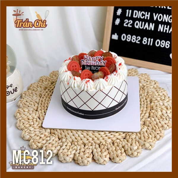 MC812 - Cuộn MICA nilong mẫu SỌC TRẮNG ĐEN quấn thành bánh CỨNG - Cao 8cm x 1kg (11/12)