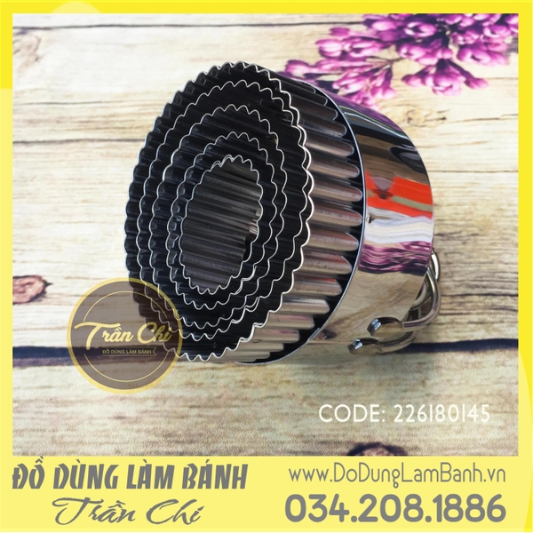 Bộ làm bánh hình PATESO INOX có TAY CẦM 5c