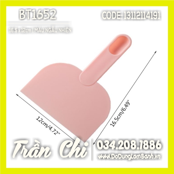 Dụng cụ cắt bột TAY CẦM 1 màu Pastel - 16.5x12cm - 1 cái (MÀU NGẪU NHIÊN) (BT1652)