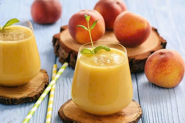 Sinh tố ĐÀO Golden Farm - Chai 1 lít