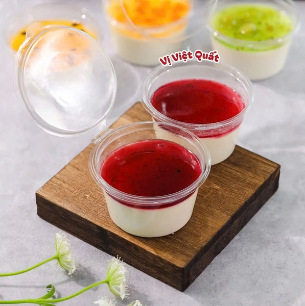 Sinh tố VIỆT QUẤT Golden Farm - Chai 1 lít