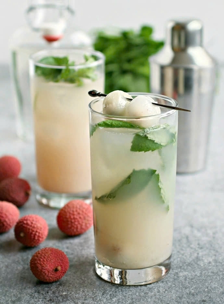 Sinh tố VẢI Golden Farm - Chai 1 lít