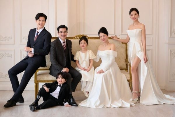 Gợi ý 15+ concept chụp ảnh gia đình đẹp, ý nghĩa