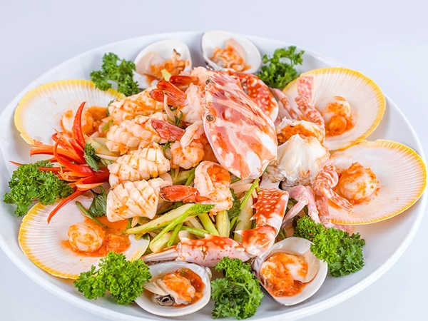 Salad hải sản Costa