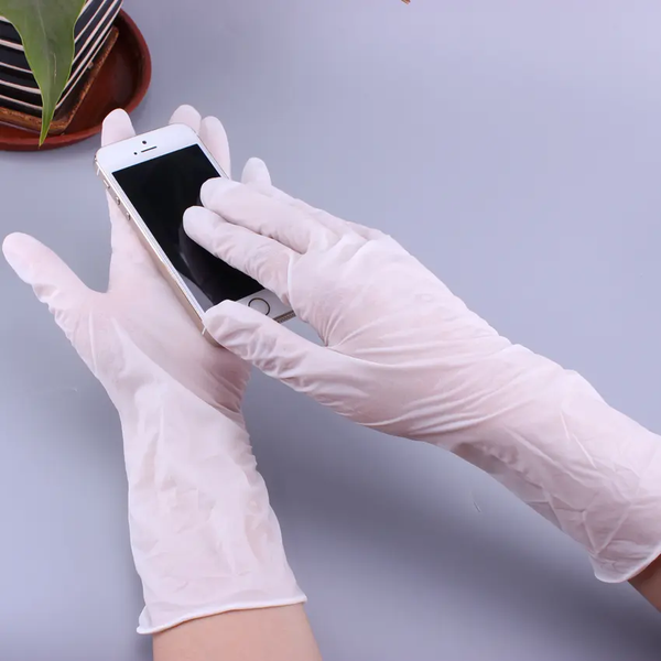 Găng tay Nitrile chống hoá chất màu trắng dùng trong phòng sạch