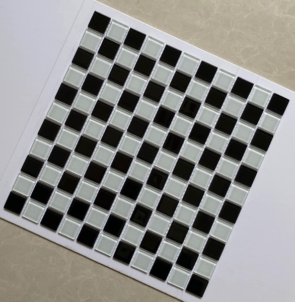 Gạch Mosaic 25x25mm Trắng Đen 2 màu