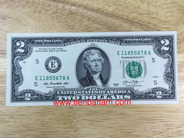 2-usd-11855678