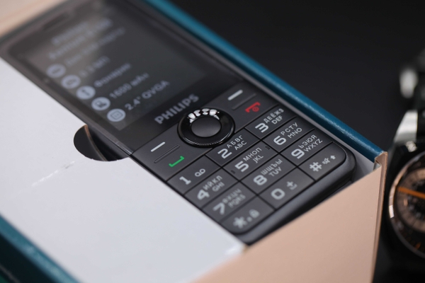 E168 philips аккумулятор
