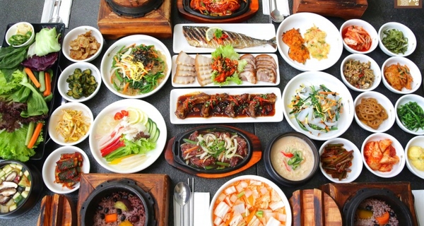 Tìm hiểu nét đặc biệt trong văn hóa ẩm thực Hàn Quốc