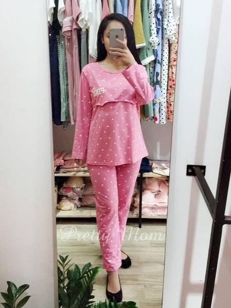 Bộ đồ Pink 2 in 1 này bán tại cửa hàng đã liên tục cháy hàng chị em ạ