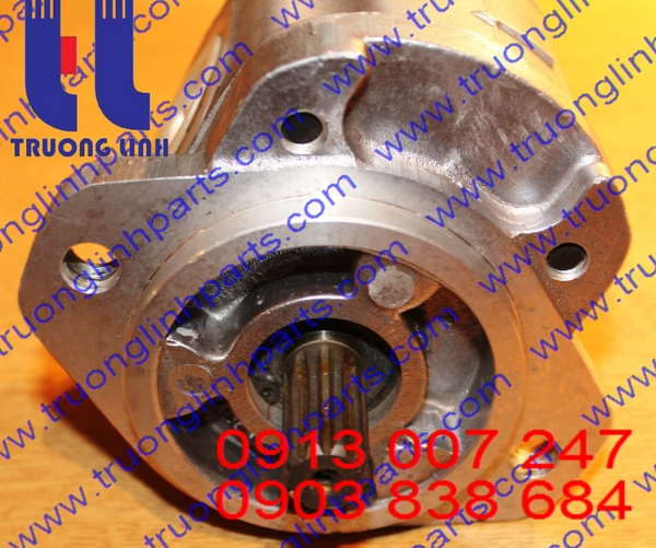 67110-12500-71 Hydraulic Gear pump Kayaba