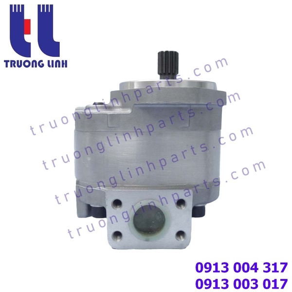 705-11-33011 hydraulic gear pump – steering pump Komatsu Wheel LoaderWA100-3 WA120-3 WR11-1