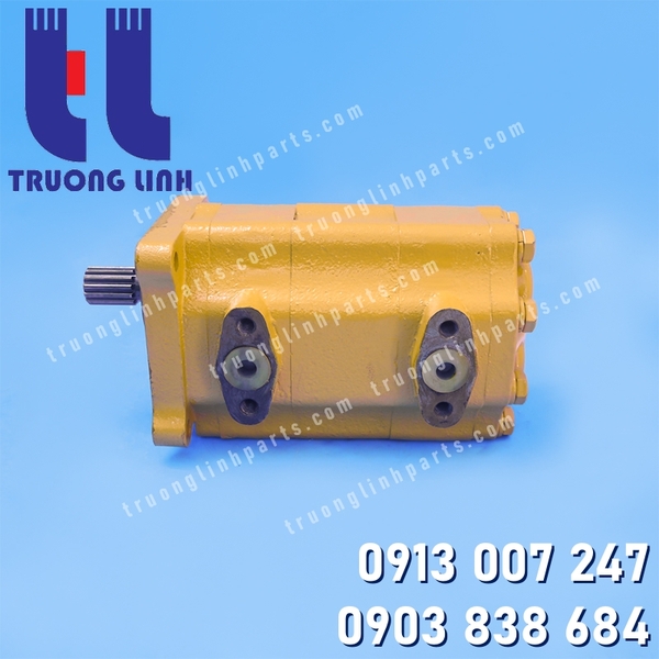 Steering pump 705-30-31203 for Komatsu D60P-6 Dozers