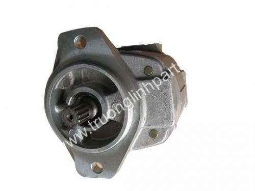 705-11-34011 HYDRAULIC PUMP (LIFT, DUMP AND STEERING) FOR  WA120