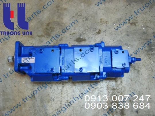 Hydraulic pump for Crane KATO NK450B-II