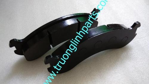 Pad 561-34-61110 or 561-34-41110 for Komatsu HD325-7R, HD465-5