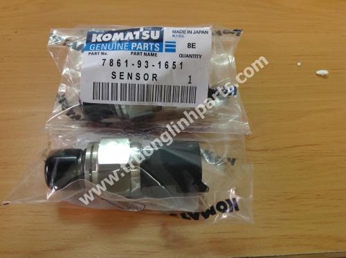 Sensor 7861-93-1651 for Komatsu WA470-6