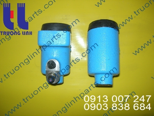 Cylinder for KOBELCO BM700