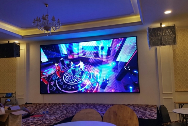 Đánh giá ưu điểm của màn hình led trong nhà