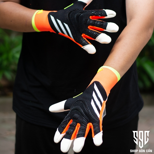 gang-tay-thu-mon-adidas-predator-mutator-hybrid-2024-cam-den