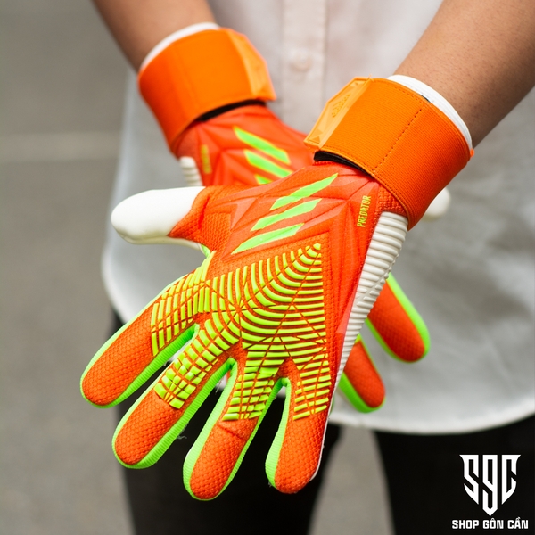gang-tay-thu-mon-adidas-predator-completition-2023-vang-cam