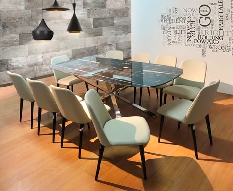 Chọn bàn ăn gia đình hiện đại đẹp và nổi bật không gian