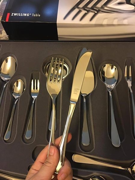 SET DAO DĨA ZWILLING 68 MÓN