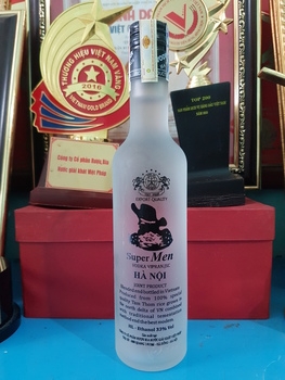 Vodka SuperMen M300