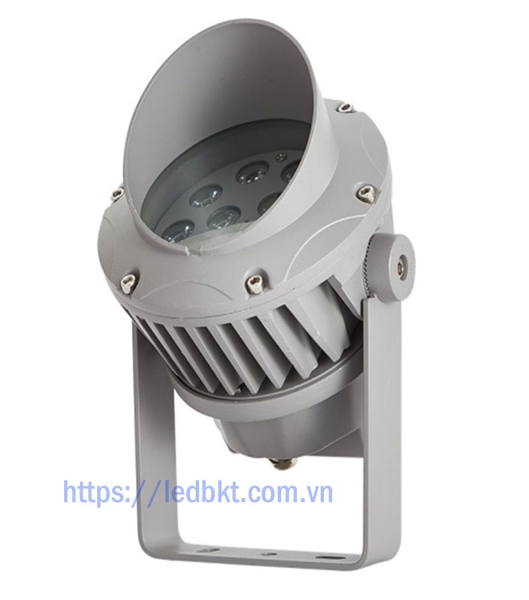 den-led-outdoor-spotlight-9w-b9