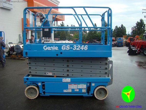 xe-nang-nguoi-12m-genie-gs-3246