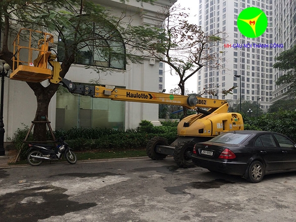 xe-nang-nguoi-boom-lift-21m-haulotte