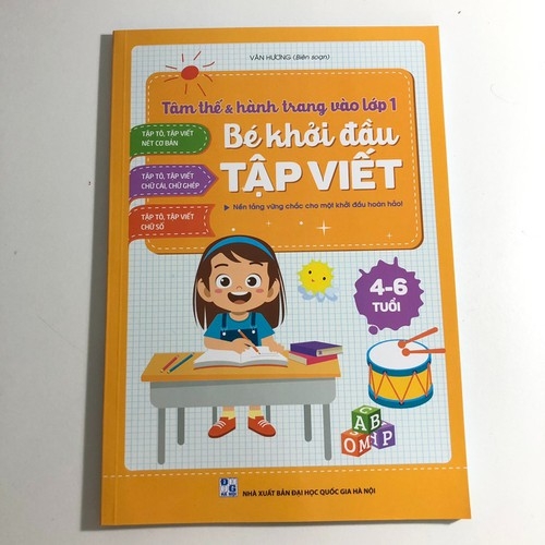 Tâm thế và hành trang vào lớp 1 - Bé khởi đầu tập viết