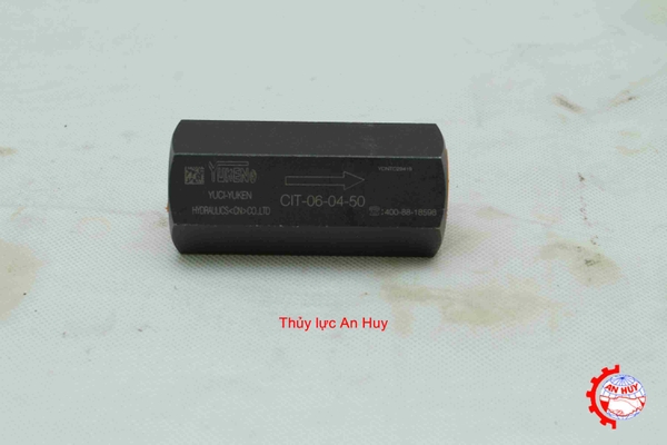 van-yuken-cit-06-04-50