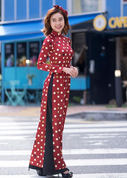 ao-dai-co-ba-saigon-2