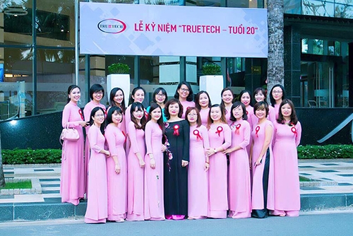 ao-dai-dong-phuc-cong-ty-truetech