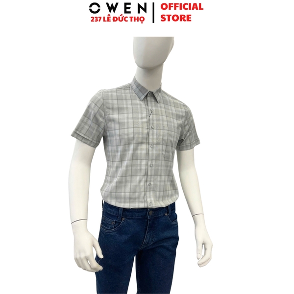 Áo sơ mi nam tay ngắn Owen AB250371NT màu xanh lá nhạt kẻ caro dáng suông body fit tà bằng có túi chất liệu bamboo spandex