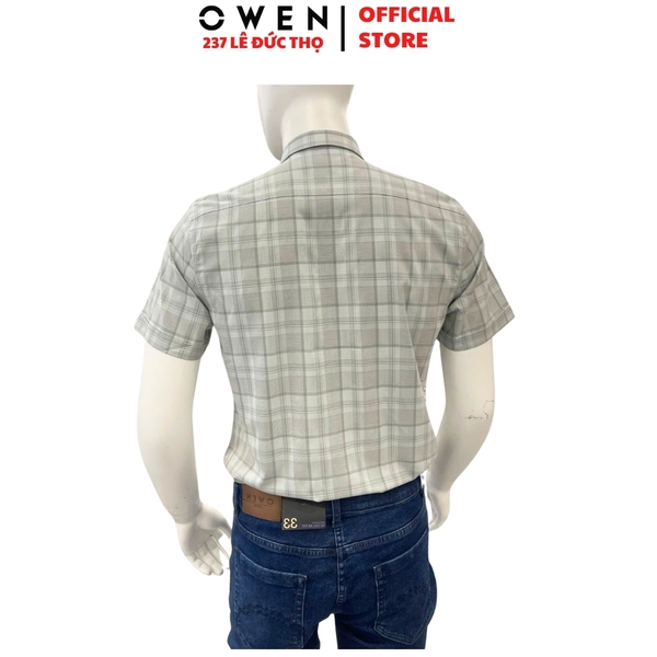 Áo sơ mi nam tay ngắn Owen AB250371NT màu xanh lá nhạt kẻ caro dáng suông body fit tà bằng có túi chất liệu bamboo spandex