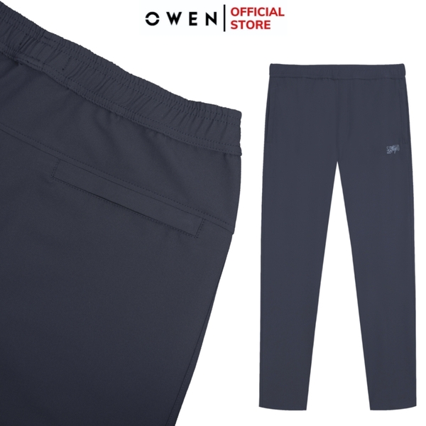 Bộ mặc nhà OWEN BMN241335 màu xanh đậm dáng reguler, áo cổ 3 phân, khóa kéo, tay và gấu bo chun, quần cạp chun ống suông chất liệu CVC spandex