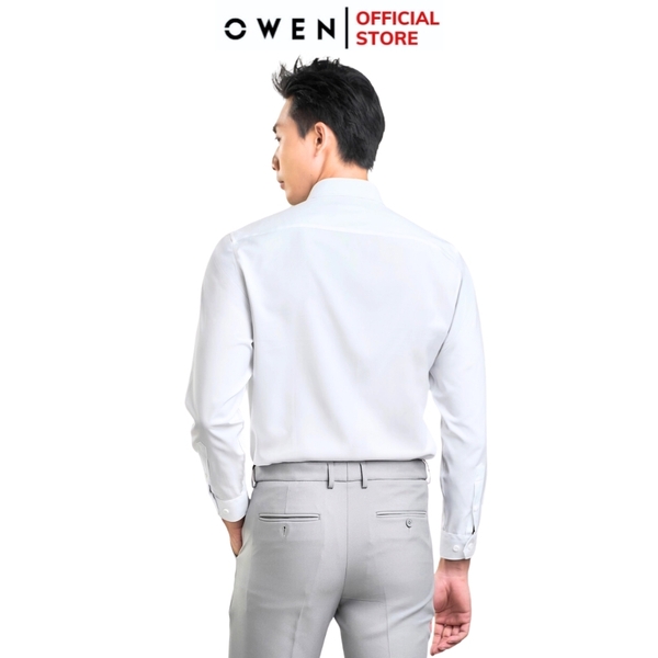 Áo Sơ Mi Trắng Nam Tay Dài Owen AR240301D màu trắng trơn Dáng suông regular fit tà lượn không túi Chất liệu Nano
