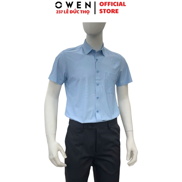 Áo sơ mi nam tay ngắn Owen AB263092NT màu xanh nhạt kẻ dáng suông body fit tà bằng có túi chất liệu polyester