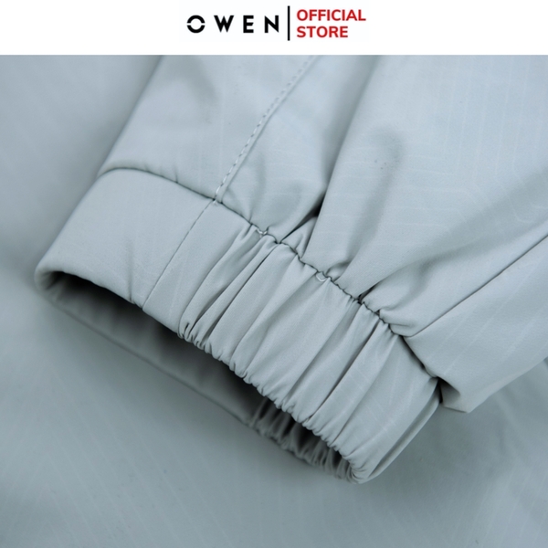 Áo Khoác Jacket Owen JK241483 màu xám nhạt dáng regular fit, cổ cao 3 phân, khóa kéo, tay và gấu bo  chất liệu polyester