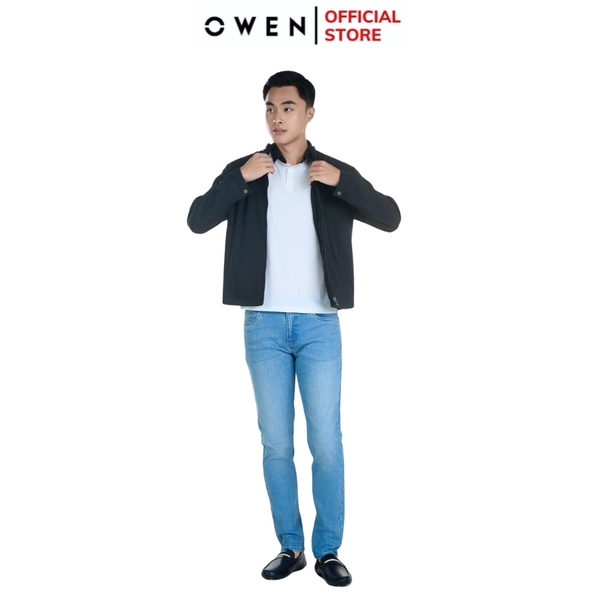 Áo Khoác Jacket Owen JK241486 màu đen dáng regular fit, cổ cao 3 phân, khóa kéo, tay và gấu bo chun chất liệu polyester