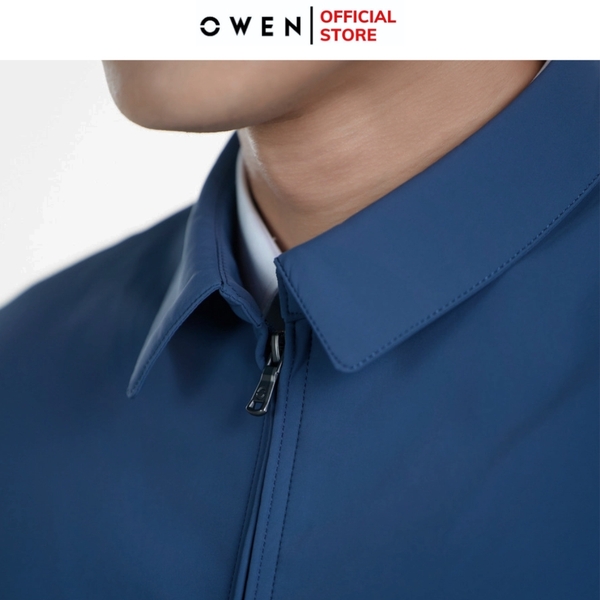 Áo Khoác Jacket Owen JK241493 màu xanh đậm dáng regular fit, cổ bẻ, khóa kéo, tay và gấu suông chất liệu polyester
