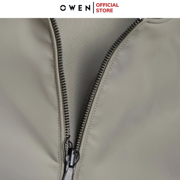 Áo khoác Jacket Owen JK256071 màu be dáng suông regular fit cổ bomber, bo tay, bo gấu, túi áo có khóa kéo chất liệu Nylon Spandex
